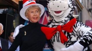 Почина вдовицата на легендарния Доктор Сюс