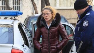 Първи СНИМКИ на Иванчева на свобода