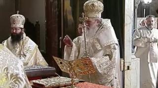 Гледай НА ЖИВО празничната служба за Рождество Христово в "Св.Александър Невски"