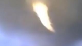Нещо странно се появи в небето преди кошмарното земетресение, което разлюля Филипините (ВИДЕО)
