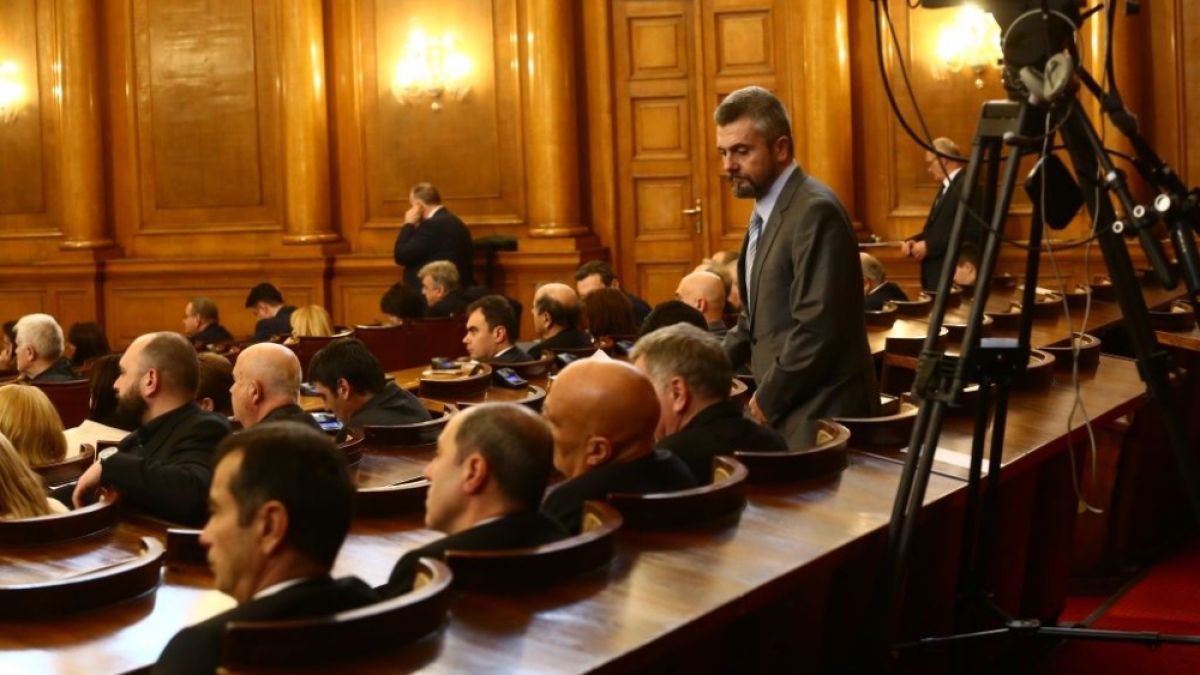 Окончателно: Правната комисия в НС върна преференциите на стария им праг