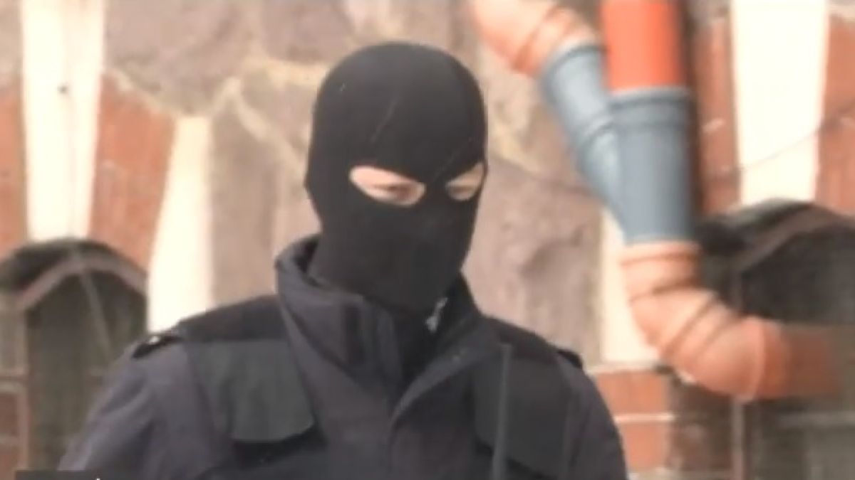 Проговори мъжът, който конвоира най-страшните престъпници у нас! (ВИДЕО)