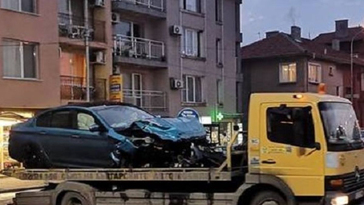 От полицията в Бургас с разкрития за катастрофата с луксозното БМВ