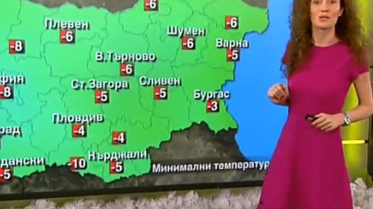 Гери Малкоданска цъфна с пролетна рокличка напук на студа, заголи стегнати бедра (СНИМКИ)