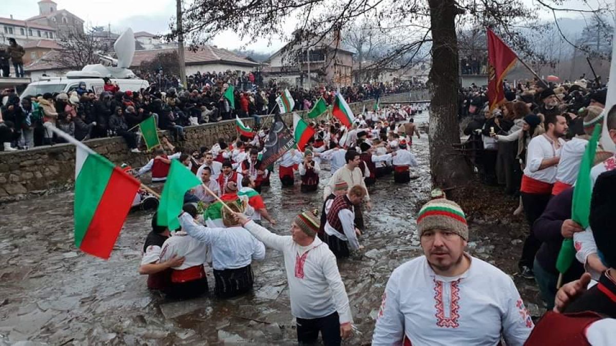 Първа жертва на разпивката с червено вино в Калофер! 