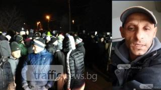 Освирепял циганин от Войводиново сипе закани към българите: Гяури, ще ви разкажем играта! Ще страдате и горите! (ВИДЕО)