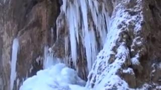 Студът вледени косите на Света Анна край Кюстендил (ВИДЕО)