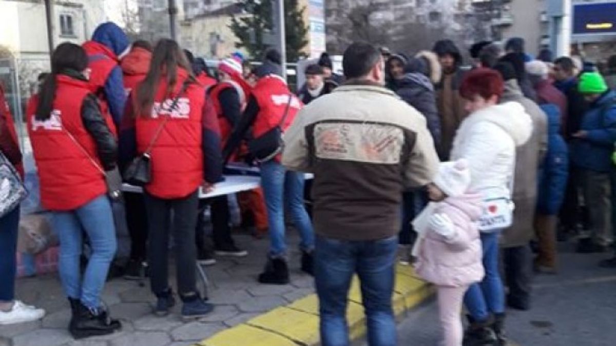 Хората се изпокараха за oдеялата с лого “Пловдив 2019“