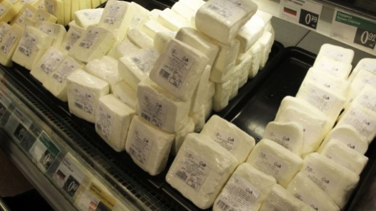 Важно за потребителите: Имитациите на млечни продукти от днес ще бъдат продавани по нов задължителен начин!