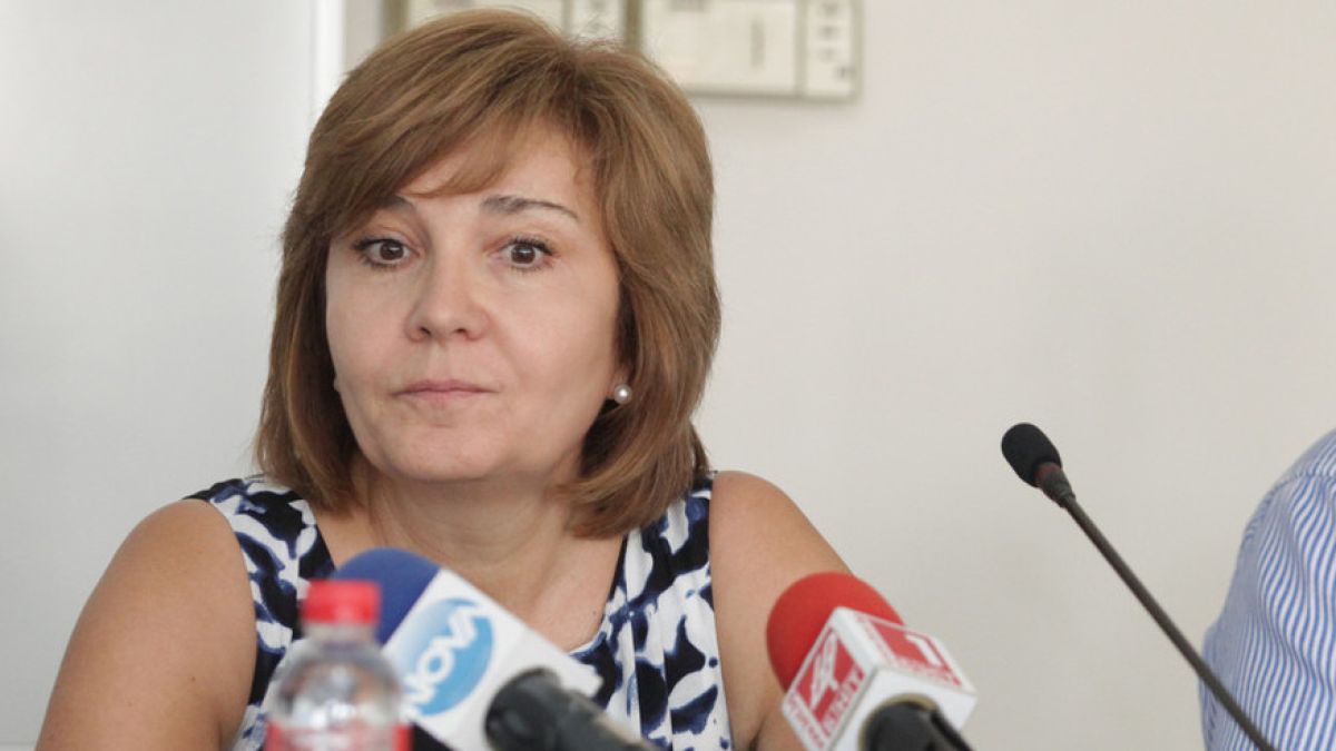 Ето каква тлъста пачка ще взима месечно шефката на НАП