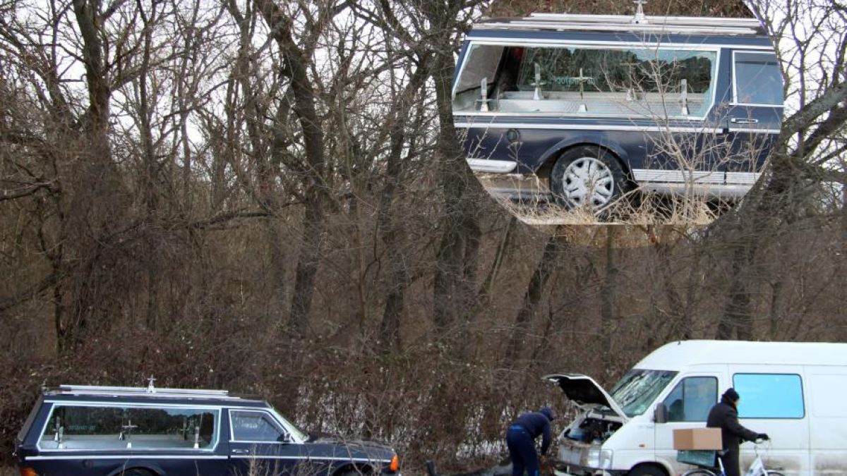 Катафалка тръгна да прибира труп от моргата, но на завой край Тулово стана голяма беля 