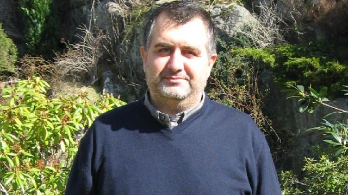 Норвежка бандитка роди две деца на шуменец, в скандинавската държава искат да му ги отнемат 