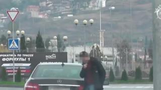 Студент нае килъри за родителите и сестра си и обеща да се държи като "добър син" след убийството (ВИДЕО)