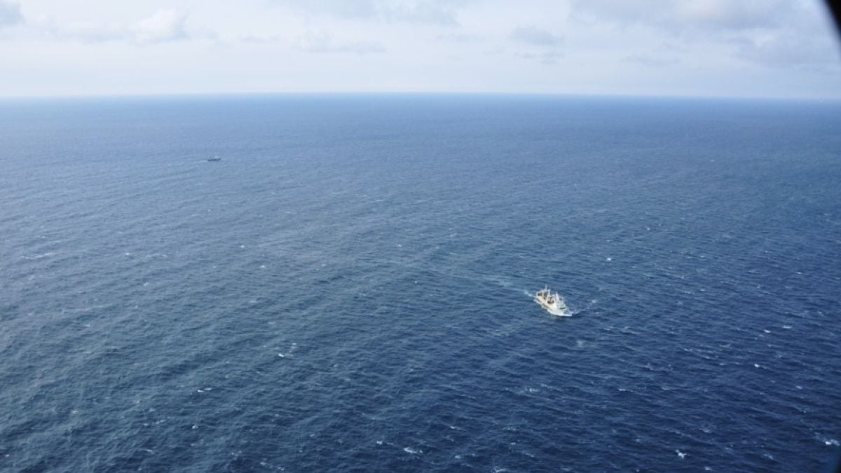 Чудо! Спасиха и двамата пилоти на падналия в Японско море Су-34