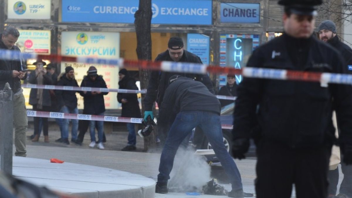 50 години след Ян Палах мъж се самозапали в центъра на Прага (СНИМКИ)