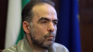 Държавата клекна пред Тома Белев и жена му