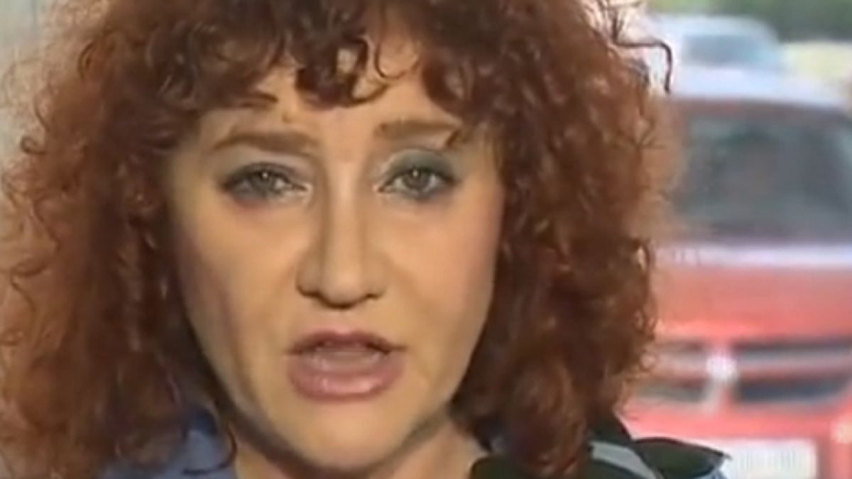 Извънредно в БЛИЦ! БНТ сваля Валя Ахчиева от екран
