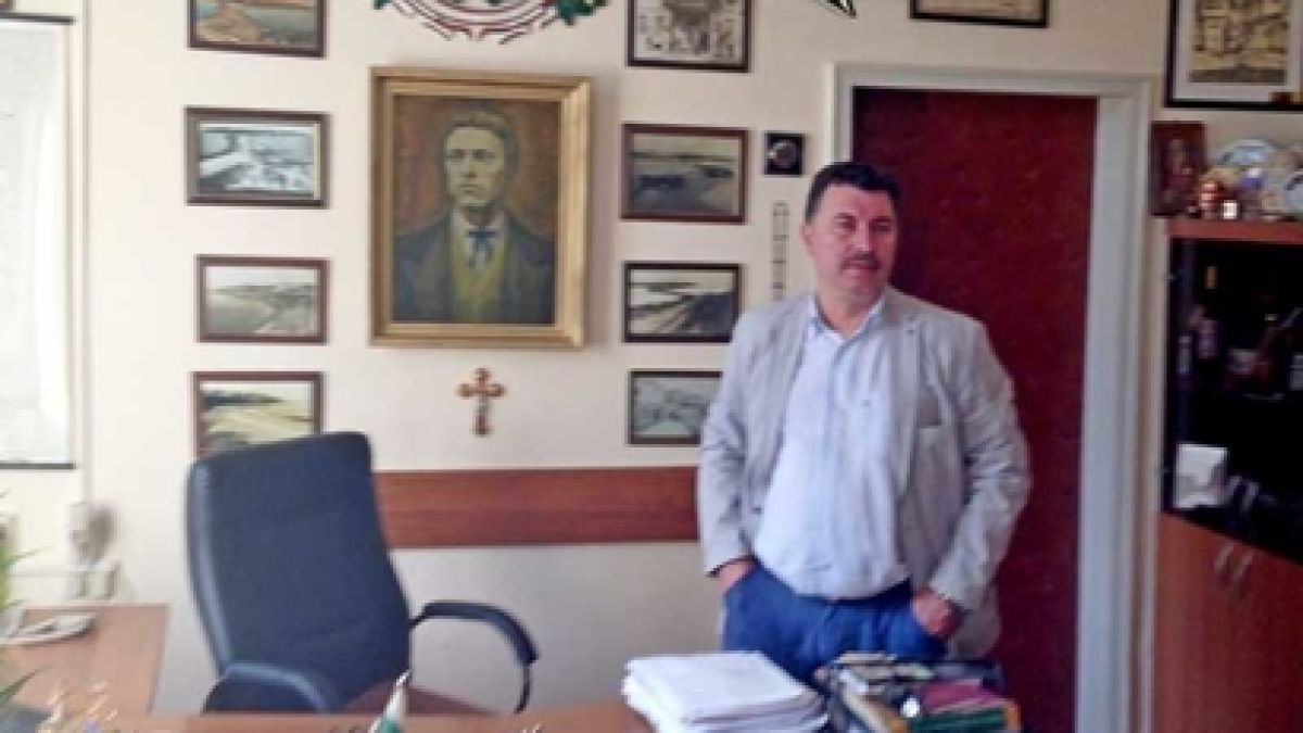 Бургас потъна в скръб след вестта за кончината на легендарен полицай 