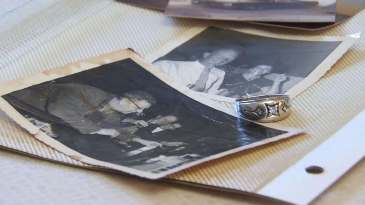 Невероятно! Халка на 93-годишен мъж, изгубена преди 45 години, е открита в двигателя на колата му (СНИМКИ)