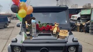 Дори бежанците не са изненадвали така Динко! Ямболията завари джипа си... (СНИМКА)