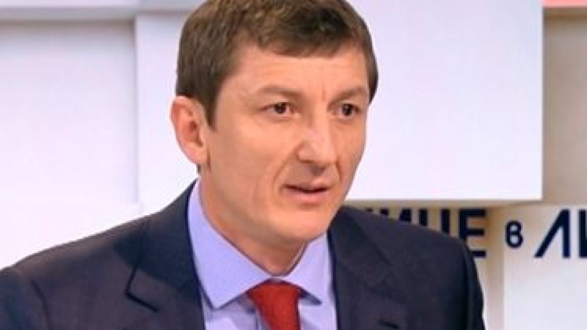 Скандал в политиката! Орхан Исмаилов научи в ефир, че вече не е председател на партия