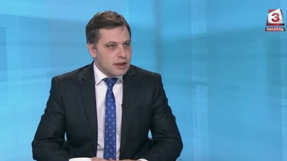 Сиди: Президентът много си повярва, ролята му не е да сочи грешките на правителството