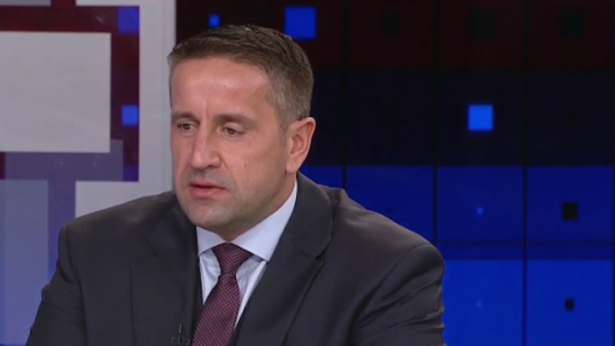Анализатор срази Йончева: Като знам кой е автор на "разследването" за Банов, най-вероятно от него няма да излезе нищо