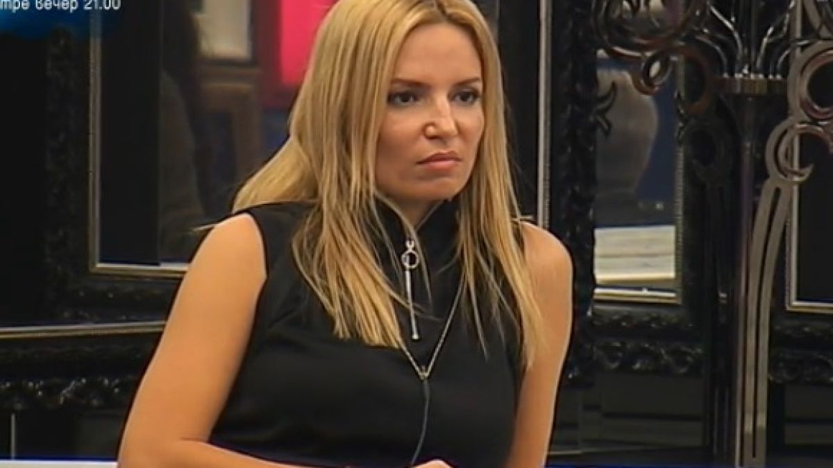 Ирина Тенчева иска колосална сума за джипа си