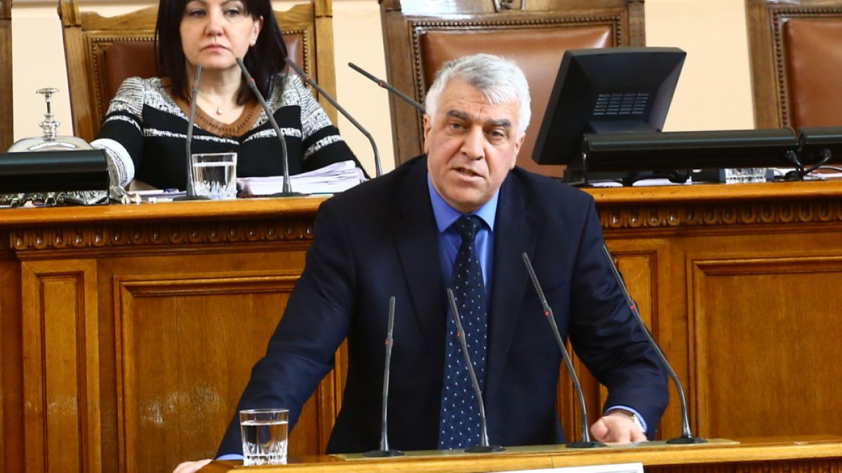 Румен Гечев обясни как правителството е обидило суверенитета на страната