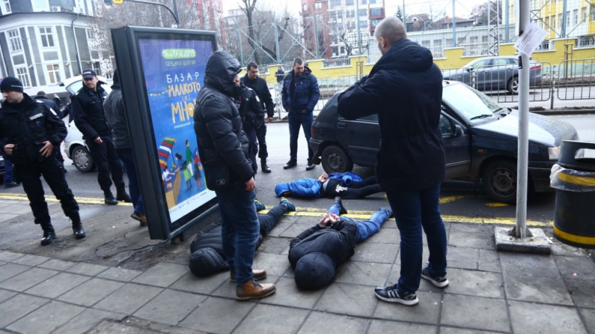 Екшън: Спипаха посред бял ден в "Люлин" избягал от затвора опасен престъпник!