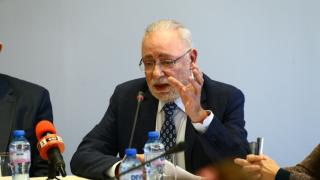 Радосвет Радев изтъкна голям куриоз от действията на новия кабинет