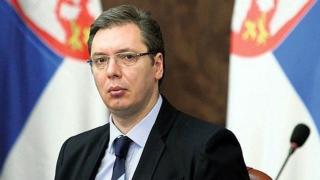 Вучич се извини на Заев