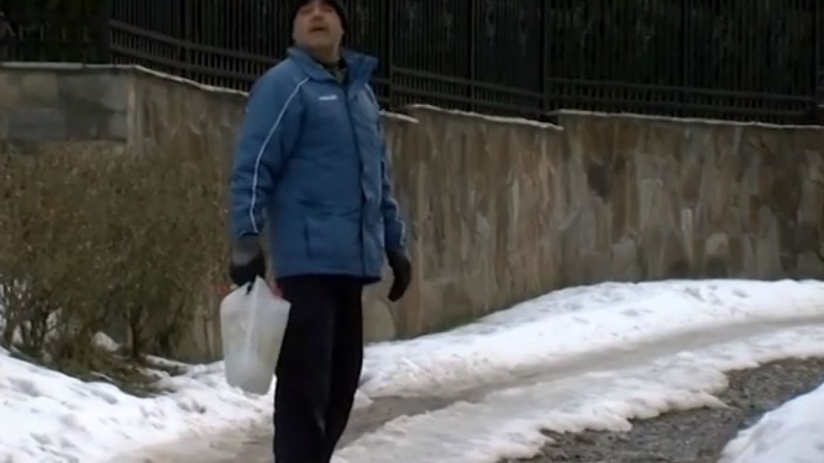 Кюстендил пропищя! На тази улица е кошмар (ВИДЕО)