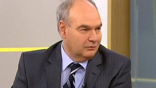 Очаква ни серия от магнитни бури! Психиатър разкрива какво да очакваме (ВИДЕО)