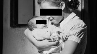 12-годишна роди от 14-годишния си доведен брат, властите се чудят кого да съдят 