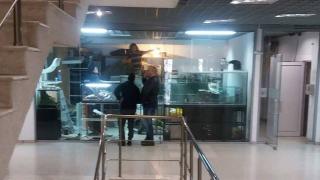 Само в БЛИЦ: Стана ясно колко голям е питонът, който изправи на нокти пловдивчани