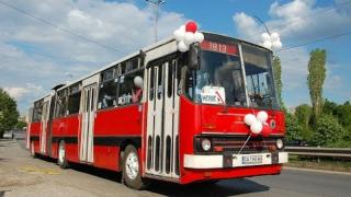 Легендарният "Икарус" възкръсна, неузнаваем е (СНИМКИ)