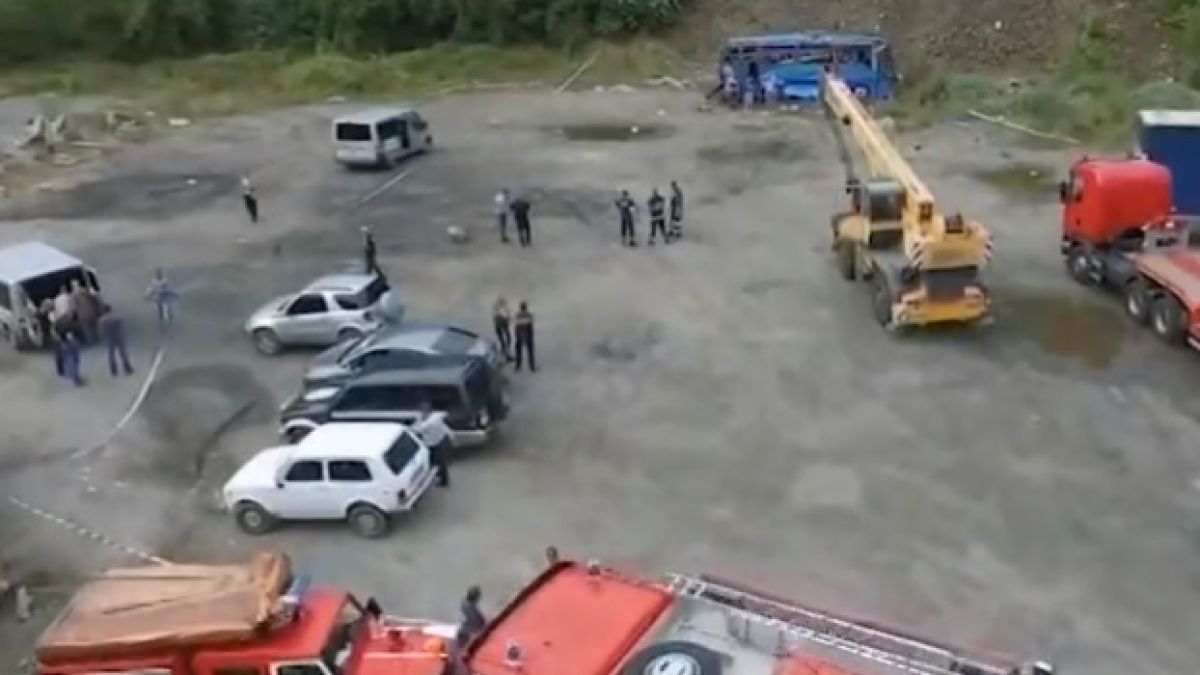 Проговориха огнеборците, спасявали хора в касапницата край Своге (ВИДЕО)