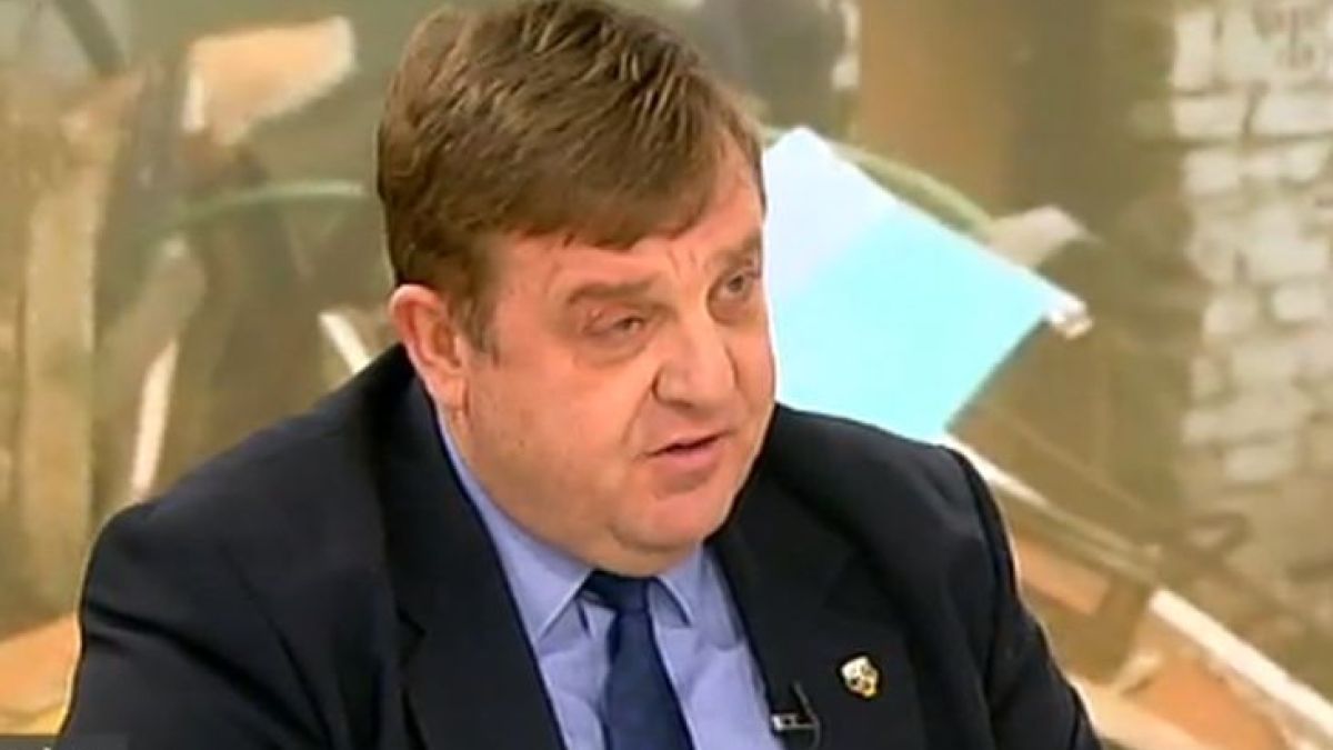Цигани се заканват да раждат поголовно, за да имат президент до 2025 г., Каракачанов ги отряза: Ще настъпи апокалипсис!