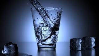 Какви са смъртоносните дози вода, витамини, слънце и...