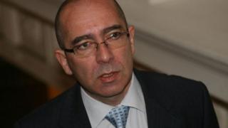Само в БЛИЦ! Бивш здравен министър отиде да си купи антибиотик, но преживя голяма изненада 