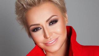 Паранормално! След среща с извънземни руска певица остана без зъби