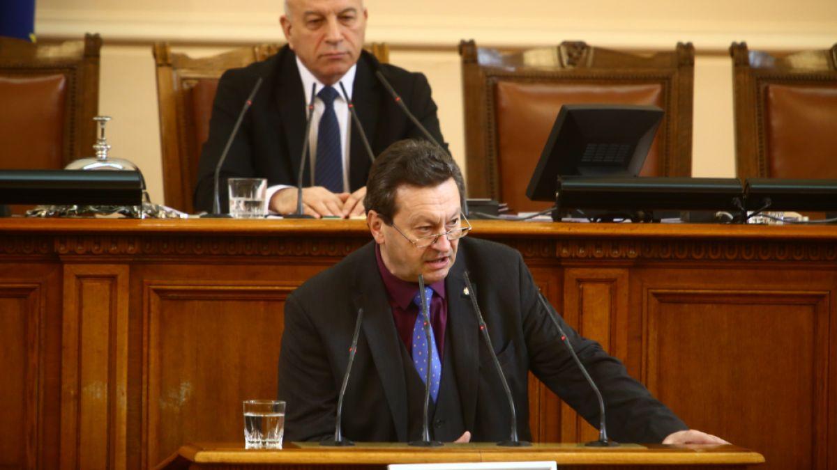 Ерменков огласи ще подкрепят ли от БСП сделката за F-16