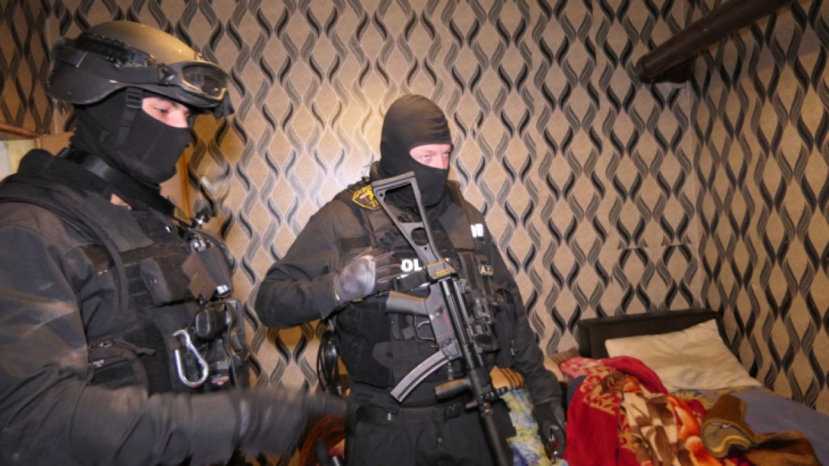 Спецпрокуратурата иска постоянен арест за обвинения в корупция антимафиот от ГДБОП