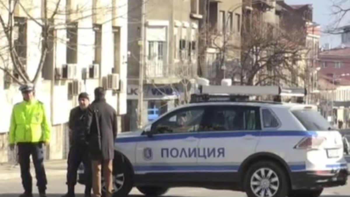Шокиращ обрат: Закланият в циганското меле в Кюстендил бил случаен минувач!