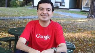 Това е човекът, който купи google.com за 12 долара 