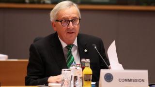 Юнкер гони Орбан от ЕНП