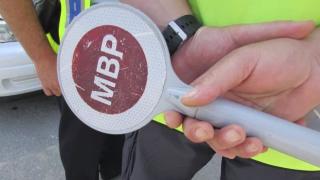 Мъртво пияни гърци опитаха да подкупят благоевградски полицаи и си стъжниха живота  