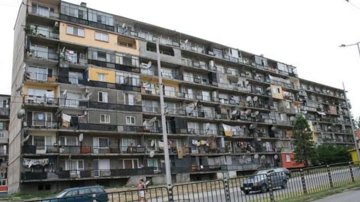 40% от софиянците живеят в панелки, "Младост" събрал висшистите