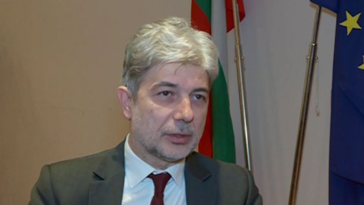 Министър Димов разкри какво ще се случи заради нарушенията на звездите на Discovery